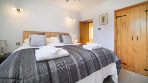 Tatham House has 2 ground floor bedrooms with en-suite shower rooms