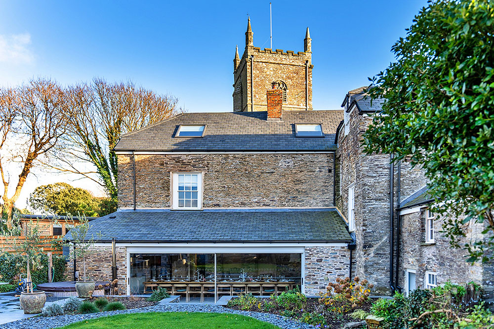 Padstow Manor Gardens and Hot tub