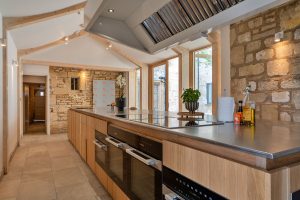 Party house in the Cotswolds kitchen