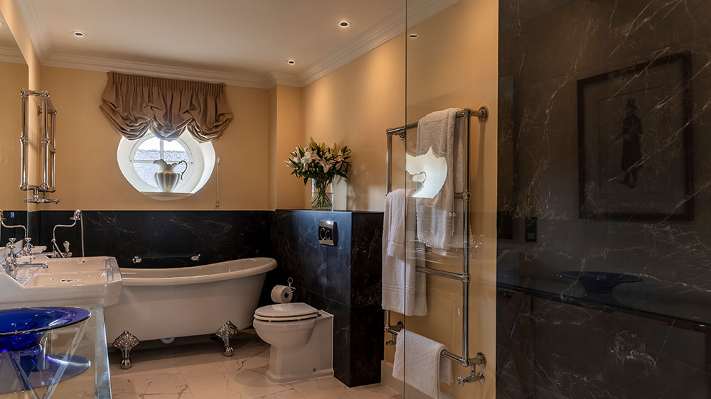 Cotswold Park Bathroom